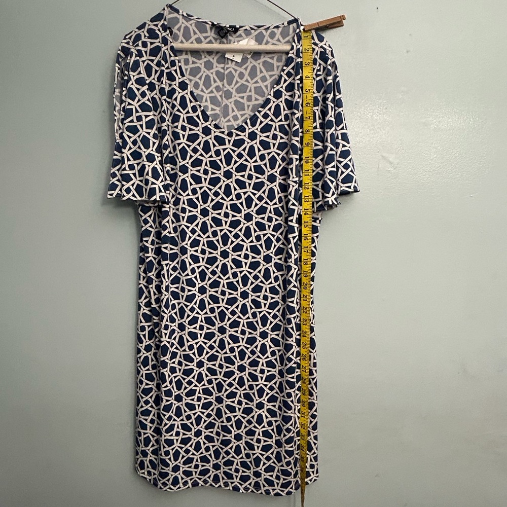 ROZ & ALI dress